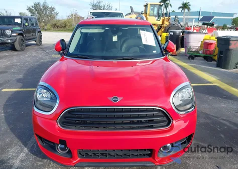 2020 Mini Countryman Cooper из США, поврежденный, VIN WMZYW3C02L3L21751